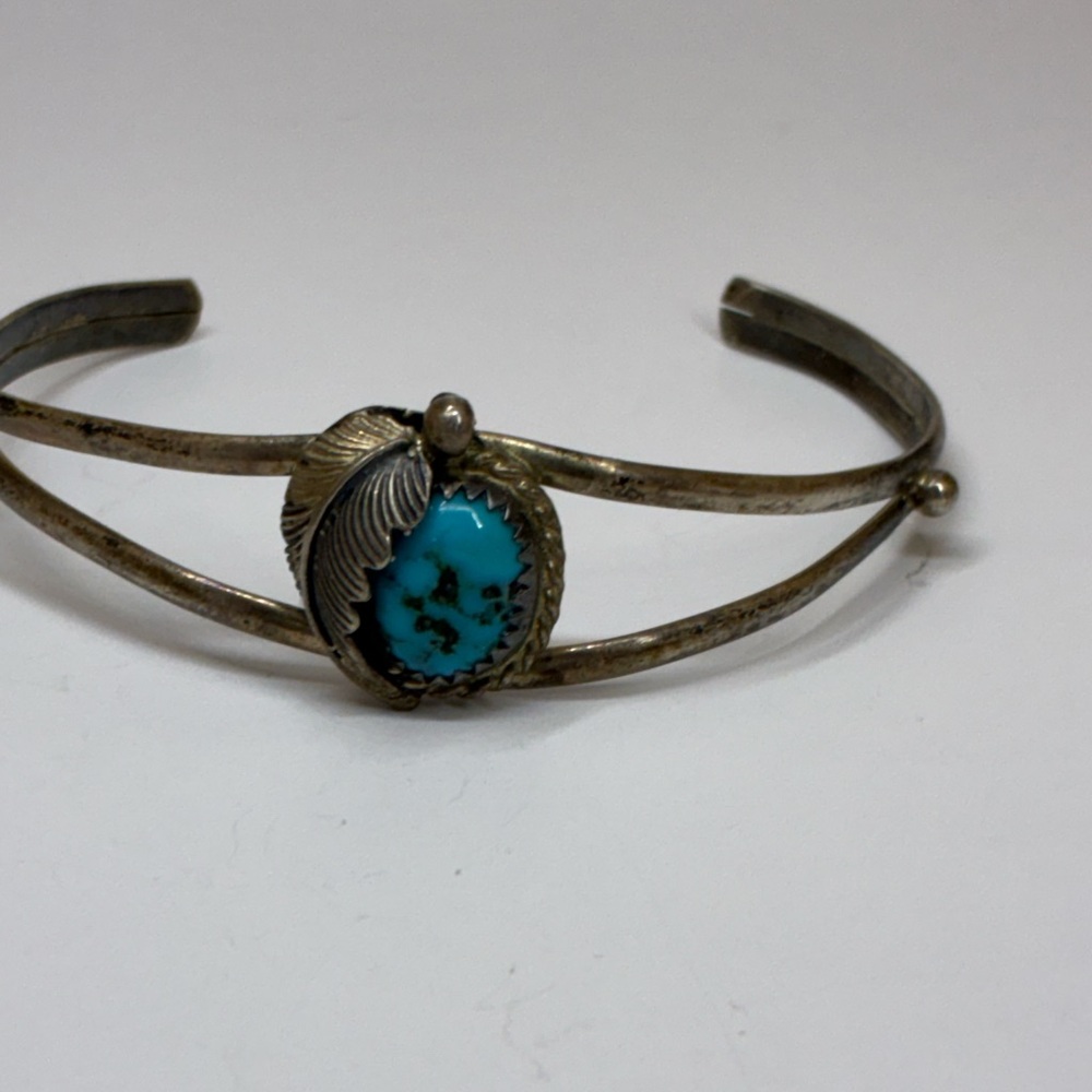 Handmade Native American Navajo Turquoise Sterling silver Bracelet